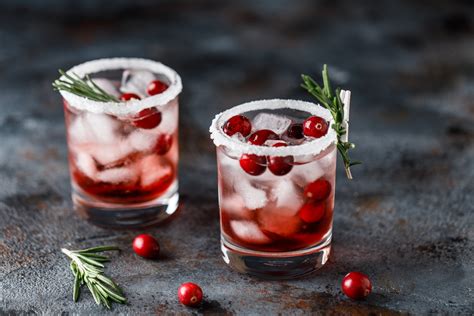 Celebrating winter wonderlands through delectable snow-infused cocktails