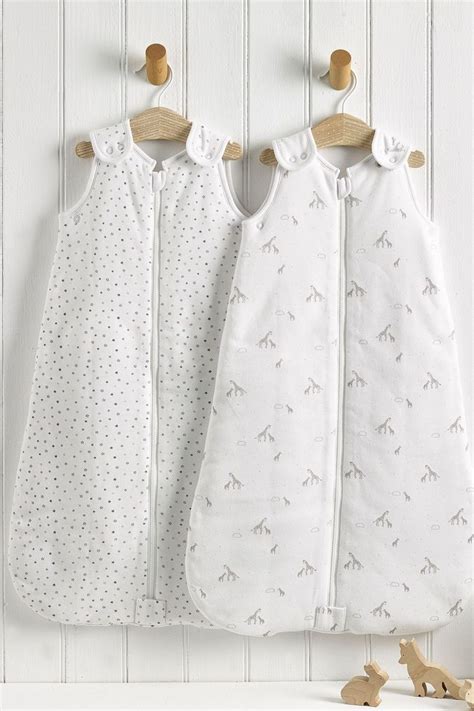 Choosing the Ideal Fabric: Ensuring Comfort and Longevity for Your Little One