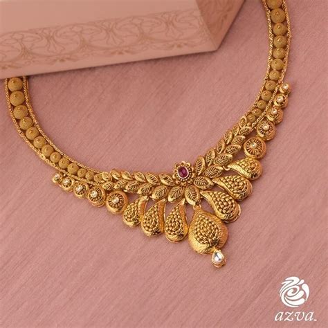 Choosing the Ideal Gold Jewelry for Your Distinctive Fashion Sense