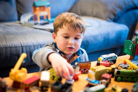 Choosing the Ideal Toy for Your Little One: 5 Crucial Factors to Keep in Mind