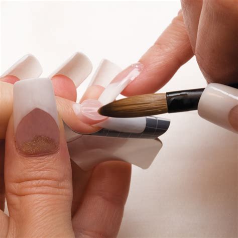 Choosing the Perfect Length and Shape for Your Acrylic Enhancements