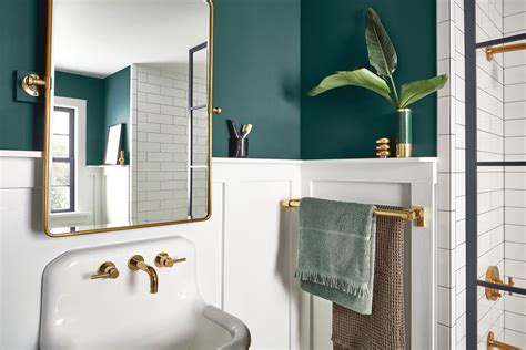 Choosing the Perfect Paint Color to Bring Your Bathroom to Life