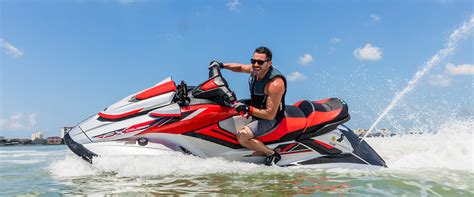 Choosing the Perfect Personal Watercraft for an Unforgettable Experience