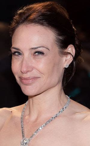 Claire Forlani's Fitness Routine and Diet