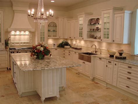 Classic Elegance: Incorporating Traditional White Cabinets and Marble Countertops