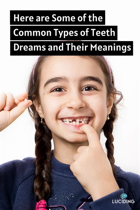 Common Psychological Explanations for Dreams About Losing Teeth