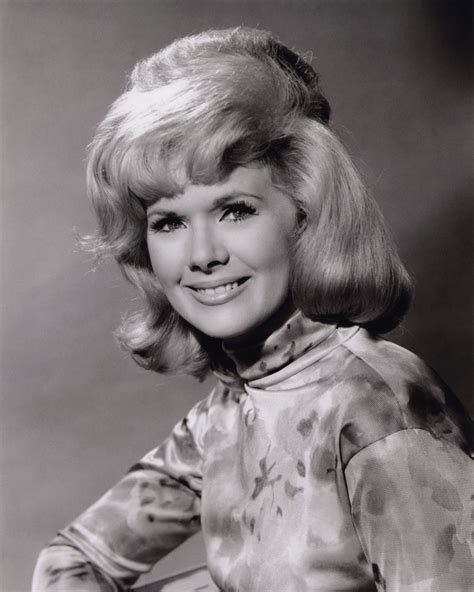 Connie Stevens' Impact on Hollywood Industry