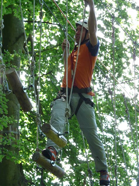 Conquering Fear: Overcoming Challenges in Tree Climbing