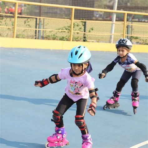 Conquering Fear and Boosting Self-assurance on Inline Skates