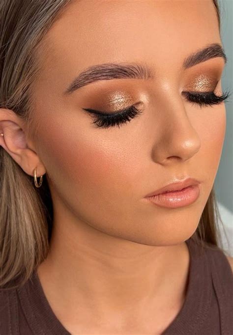 Creating Jaw-Dropping Prom Makeup Looks: Tutorials and Inspiration