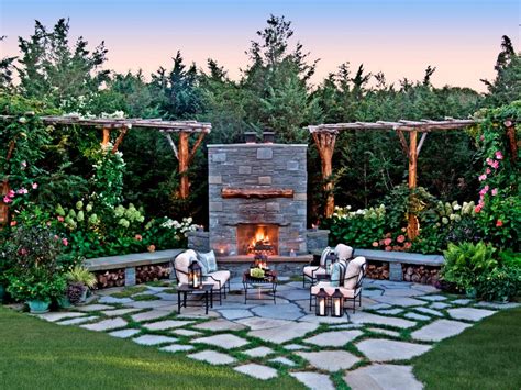 Creating Your Perfect Outdoor Sanctuary: Helpful Suggestions for Constructing a Backyard Retreat