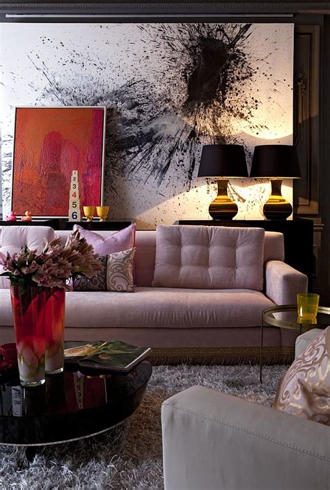 Creating a Harmonious Atmosphere: The Art of Choosing the Right Décor