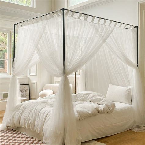 Creating a Luxurious Ambiance with Canopy Drapes