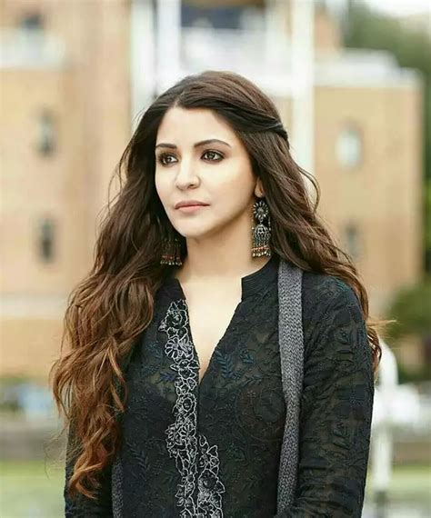 Critical Acclaim for Anushka Sharma's Acting Prowess