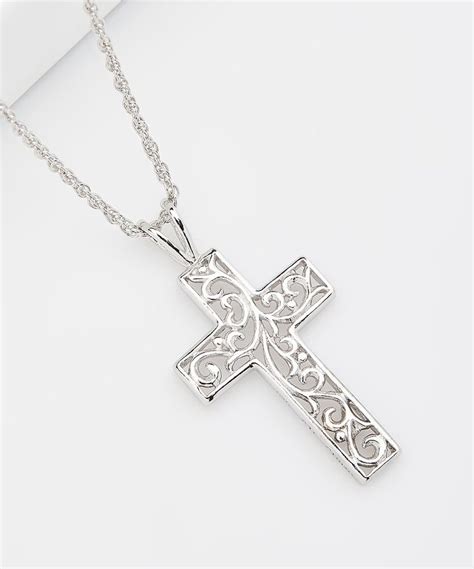 Cross Pendants: Timeless Fashion Accessories