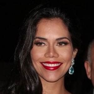 Daniela Albuquerque Bio: Early Life and Education