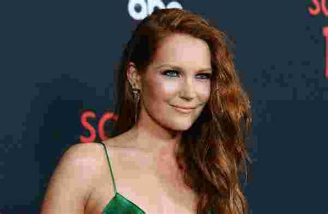 Darby Stanchfield: Early Life and Career