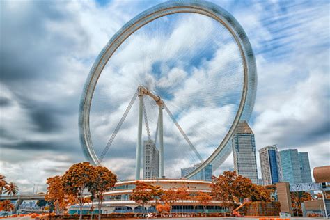 Dare to Take a Thrilling Journey on the Pinnacle Ferris Wheel