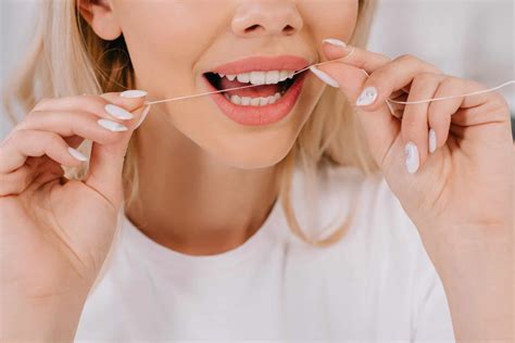 Dental Hygiene 101: The Significance of Teeth Flossing