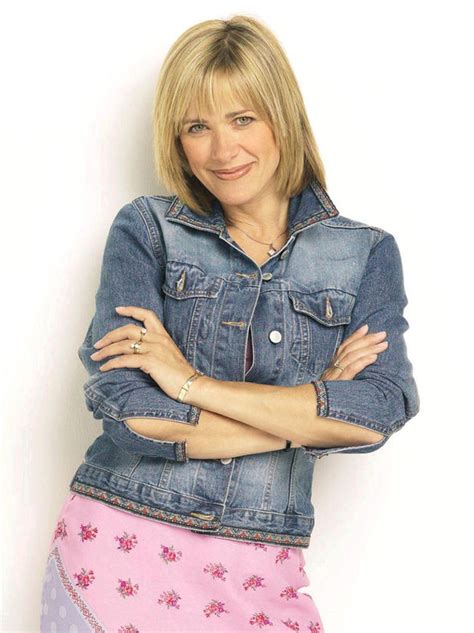 Details about Carol Smillie's Years and Stature