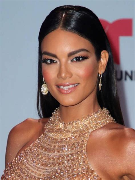 Details about Zuleyka Rivera's Age, Height, and Body Measurements