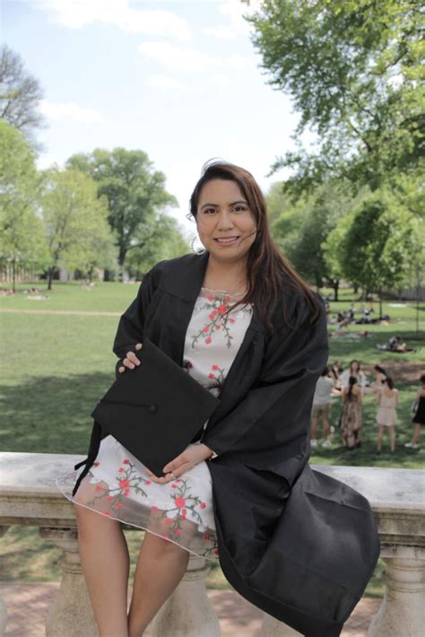 Diana Guzman: Early Life and Background