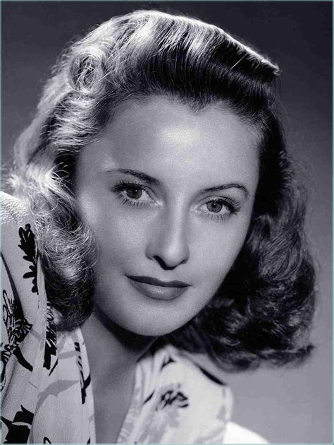 Discover Barbara Stanwyck's Age and Height