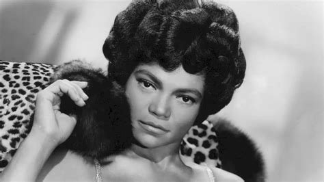 Discover Eartha Kitt's Age, Stature, and Physique