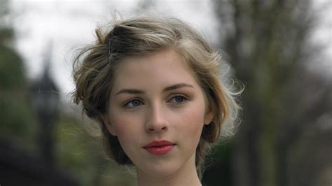 Discover Hermione Corfield's Years and Background