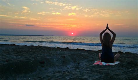 Discover Inner Peace at Coastal Yoga and Meditation Retreats