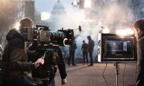 Discover Insights from Industry Experts: Take Your First Steps Towards a Career in Filmmaking