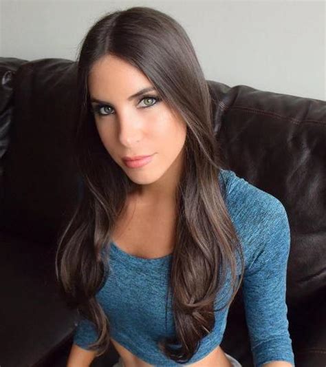 Discover Jen Selter's Actual Height