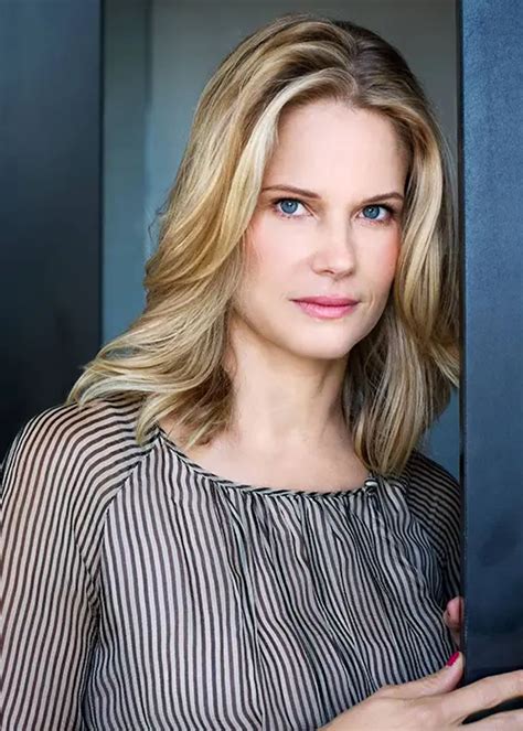 Discover Joelle Carter's Physique