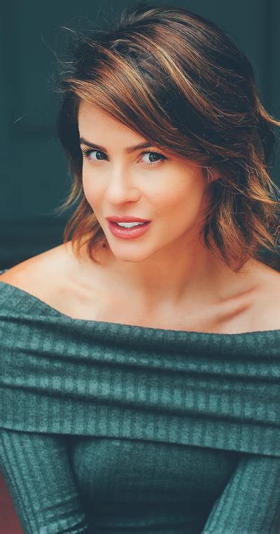 Discover Linsey Godfrey's Rise to Fame