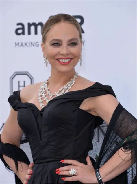 Discover Ornella Muti's Height and Figure