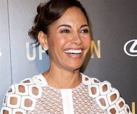 Discover Salli Richardson's Performance Achievements