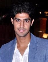 Discover Tanuj Virwani's Height and Appearance