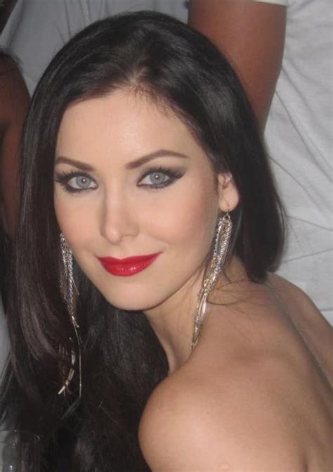 Discover more about Natalie Glebova's years of existence and stature