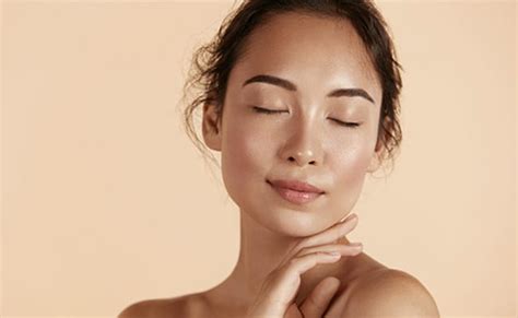 Discover the Magic of Exfoliation: Say Goodbye to Dead Skin Cells