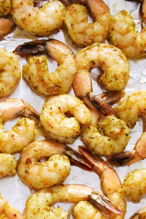 Discover the Perfect Seasonings for Tempting Oven-Baked Seafood Delights