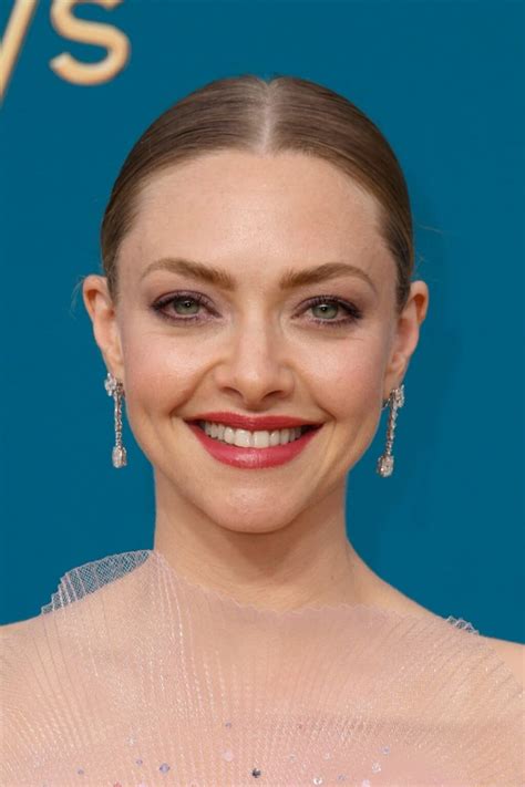 Discovering Amanda Seyfried's Acting Talents