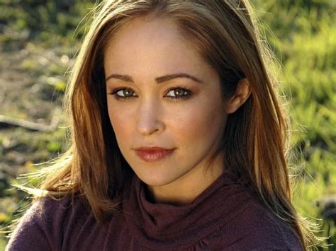 Discovering Autumn Reeser's Height