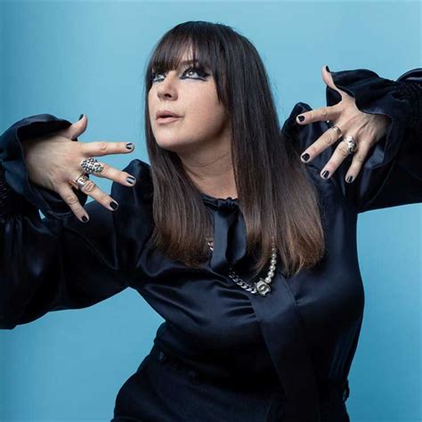 Discovering Cat Power: Age and Height