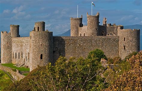 Discovering England's Historical Fortresses