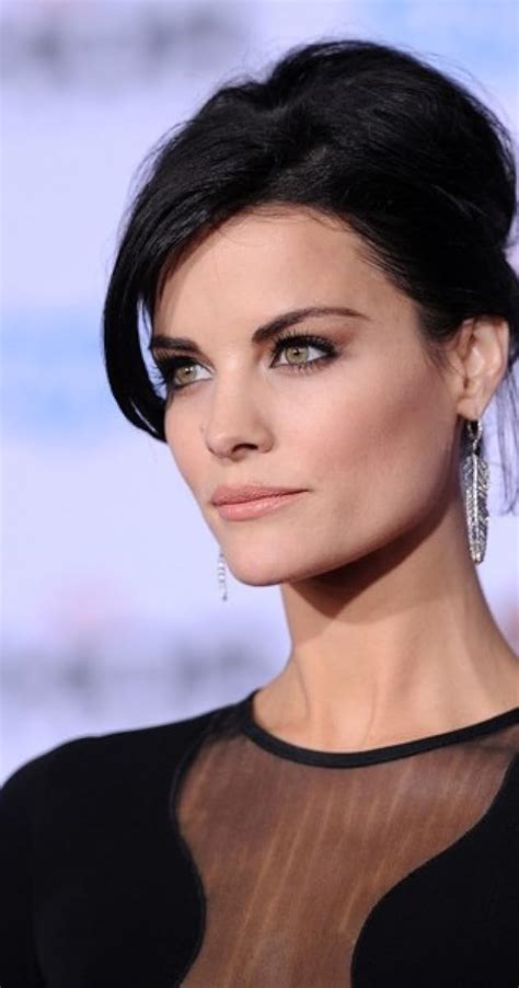 Discovering Jaimie Alexander's Physical Characteristics and Wealth