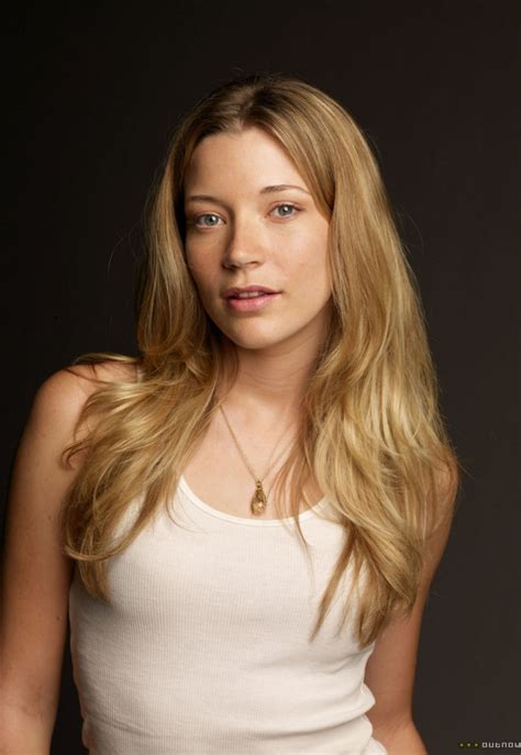 Discovering Sarah Roemer's years and roots