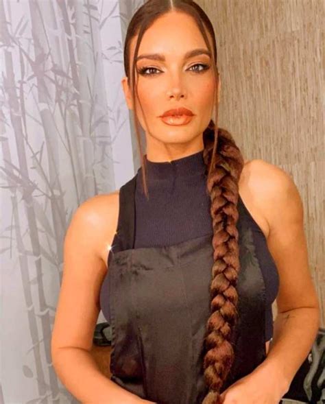 Discovering Zuleyka Rivera's Height and Physique