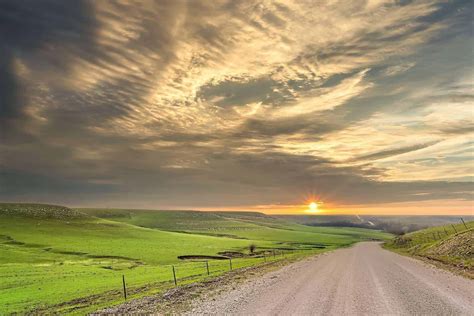 Discovering the Healing Potential of Nature in Vast Open Landscapes