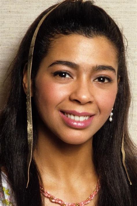 Discussion on Irene Cara's physical appearance