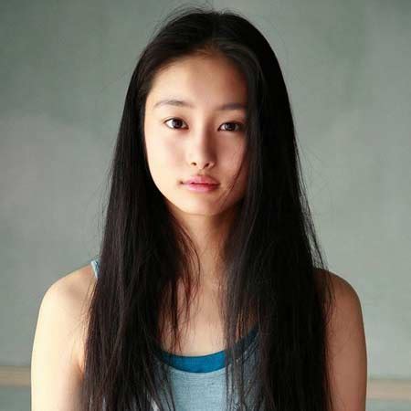 Dive into Shiori Ayase's Personal Life